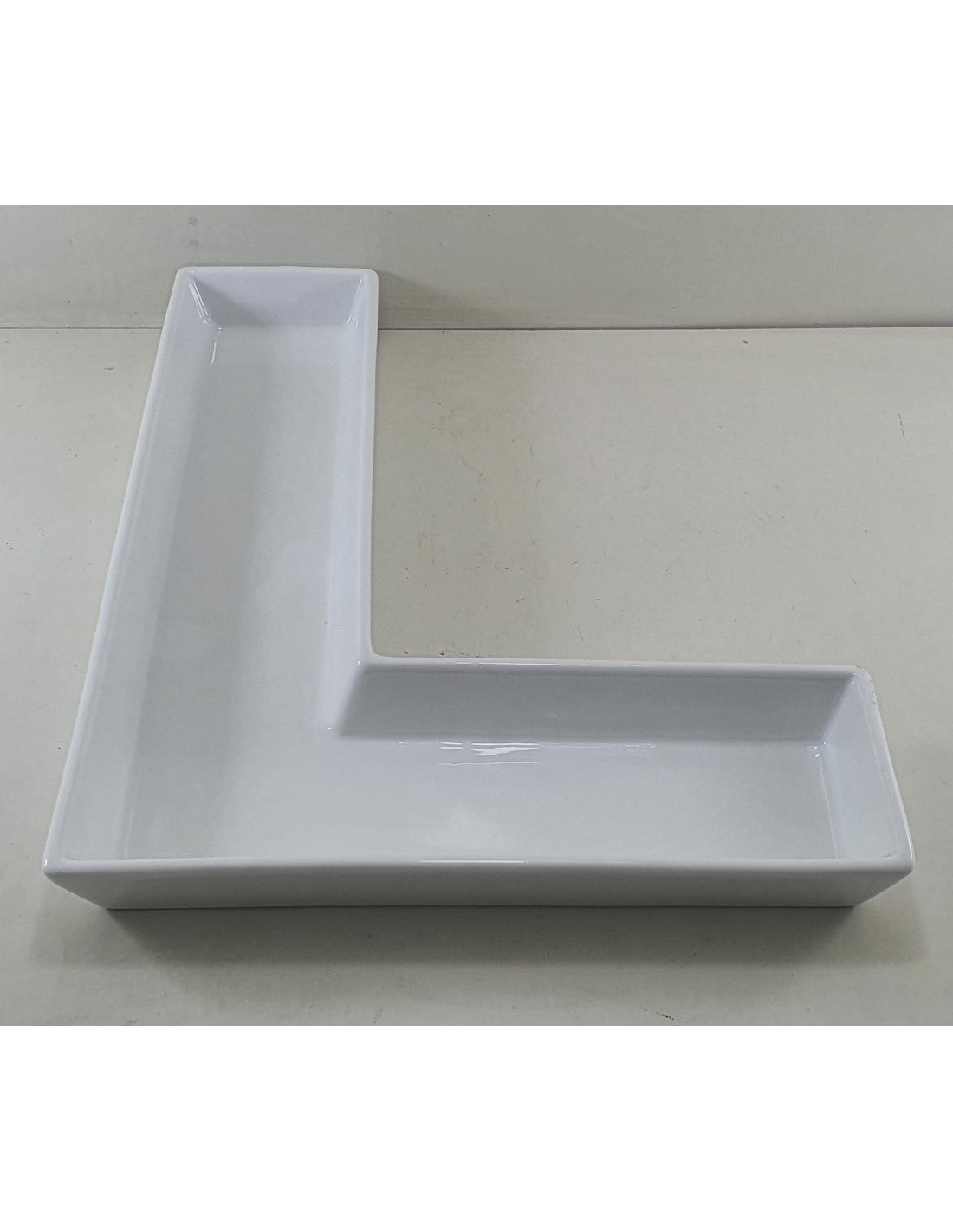 Plato Porcelana En l De 26 X 20 Cm
